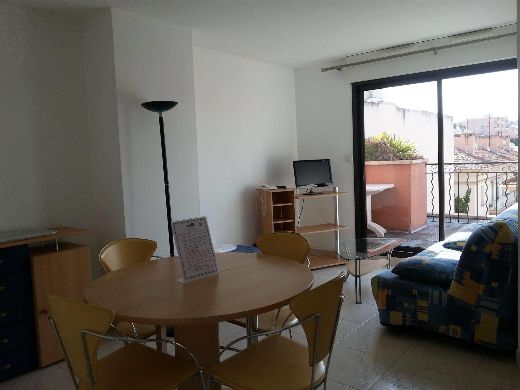 Residences Les Venitiennes Saint-Raphaël Εξωτερικό φωτογραφία
